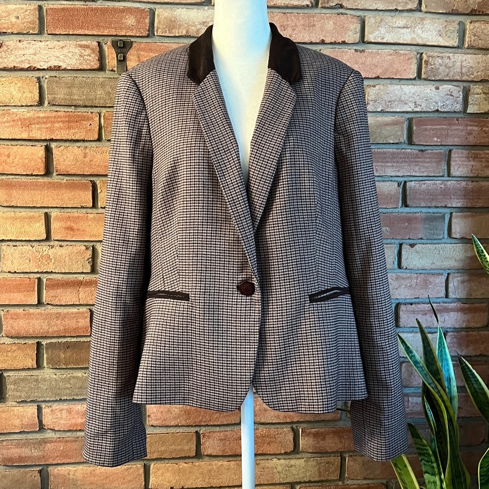 The Limited Brown Houndstooth One-Button Blazer with Elbow Patches in Size XL